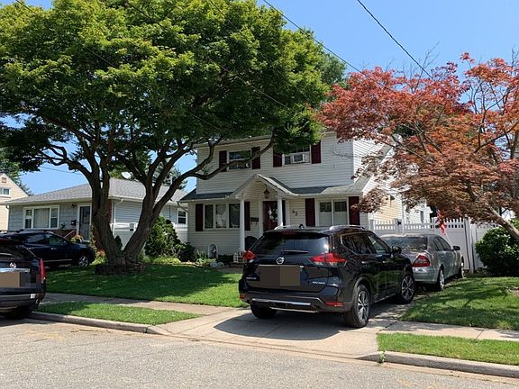 2nd image of 43 Moeller St