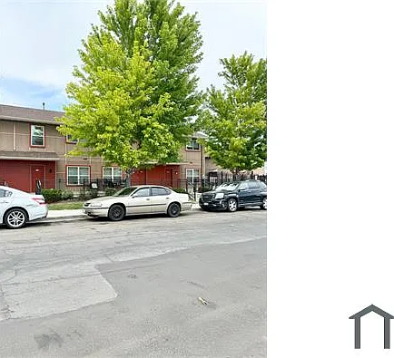 2 bed, 900 sqft, $1,700 — Photo 3