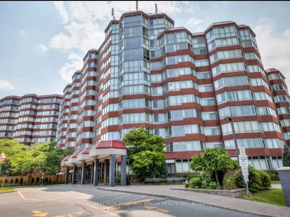 11753 Sheppard Ave E #915, Toronto, ON M1B 5M3