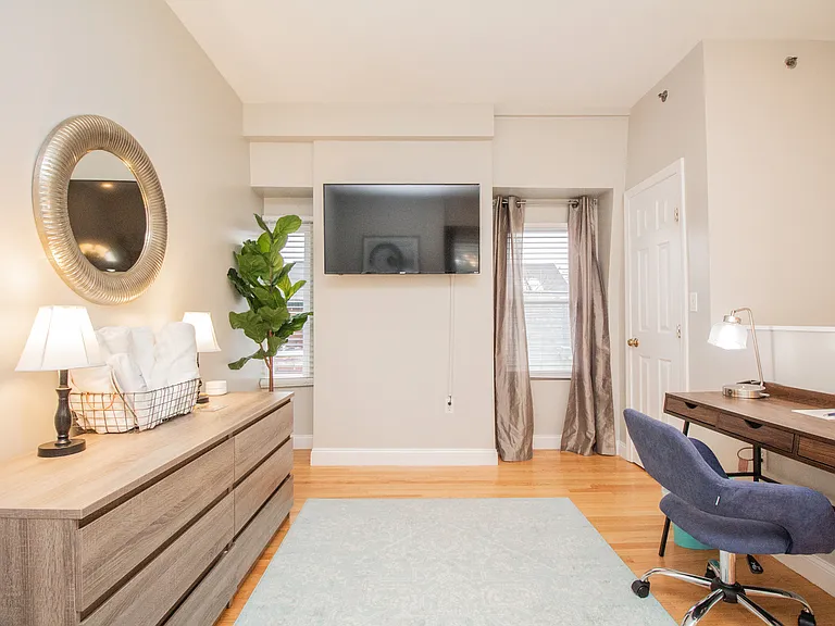 23 Jay St #B — Photo 39