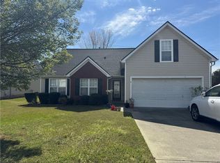 1525 Racquet Club Dr, Lawrenceville, GA 30043