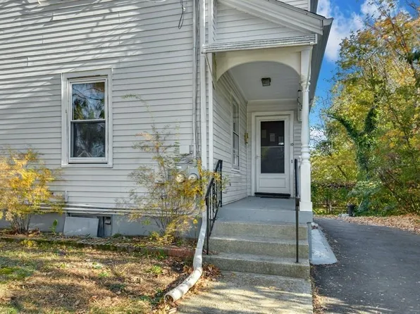 10 Middle St, Newton, MA 02458