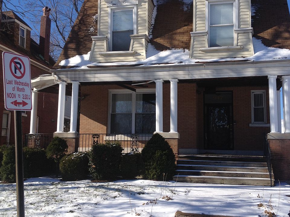 1st image of 947-953 Laurel Pl