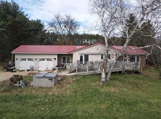 N4598 Traut Rd, Rio, WI 53960