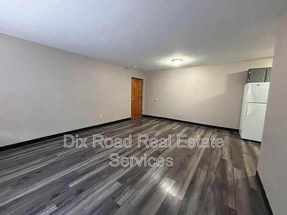 4th image of 426 Bellbrook Ave APT 4
