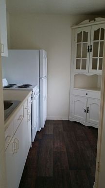 1st image of 4122 Lovell Ave