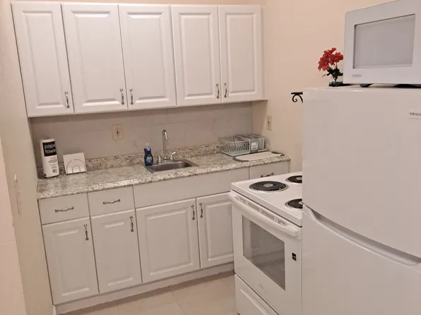 (undisclosed Address), Miami, FL 33177