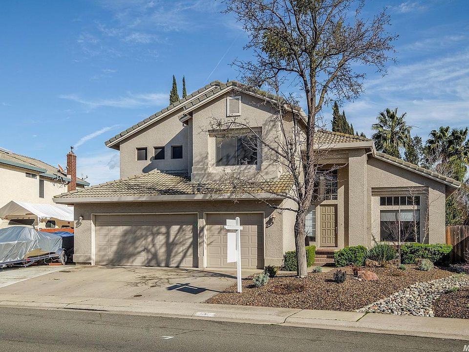 1st image of 9005 N Camden Dr