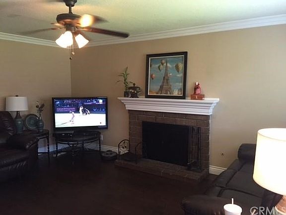 3rd image of 4358 Larkspur Ln
