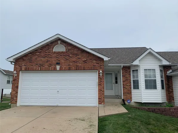 1032 Arlington Way, Warrenton, MO 63383