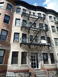 Rented by Urban Ambiance