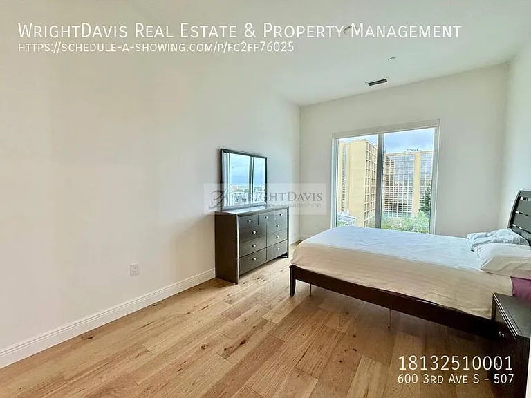 600 3rd Ave S #507 — Photo 35