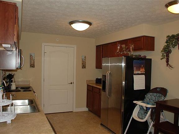 Kitchen (Door opens to Closet/HVAC)