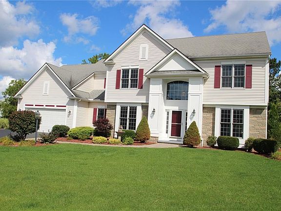 2nd image of 6704 Song Hill Ln