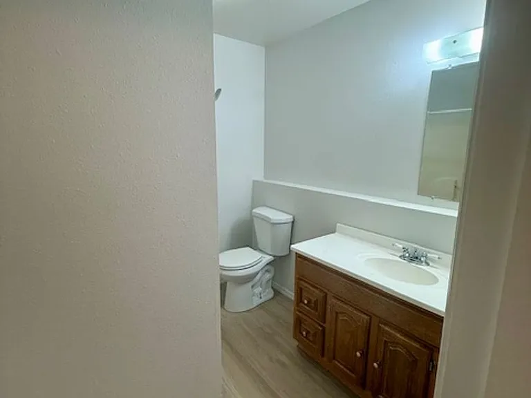 3504 Golden Valley Dr — Photo 9