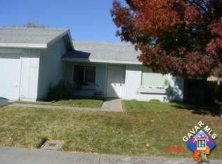 1111 Lightcap St, Lancaster, CA 93535