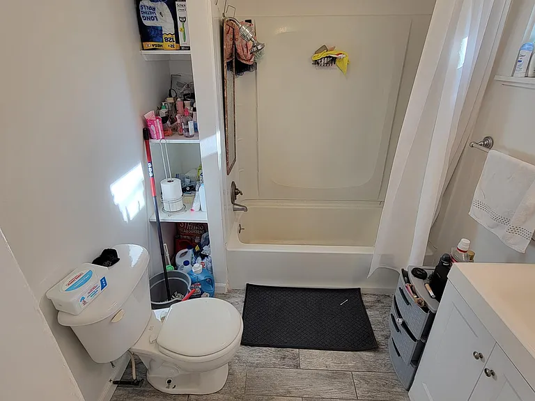 247 Bennington St #1 — Photo 7