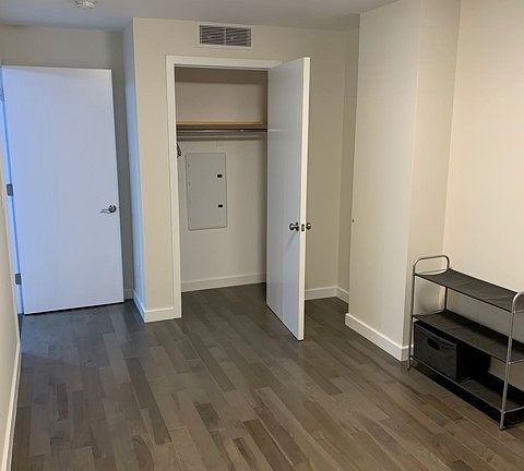 4th image of 59-38 157th St Floor 1