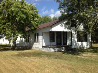 901 S 3rd St, Ganado, TX 77962