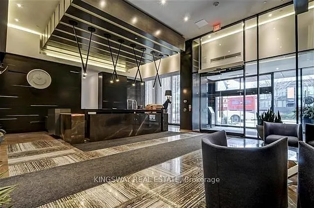 1 bed, $2,450 — Photo 4