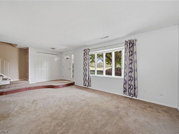 5th image of 2059 Carlile Dr