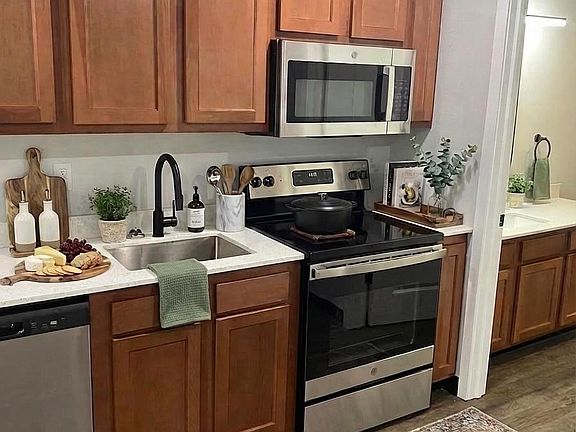 3rd image of 1808 S 7th Ave Unit 99