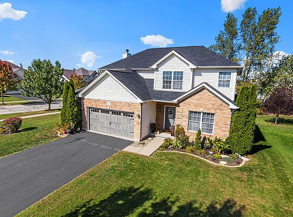 3rd image of 23736 W Adams Ct