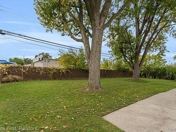 2nd image of 1454 Annabelle St