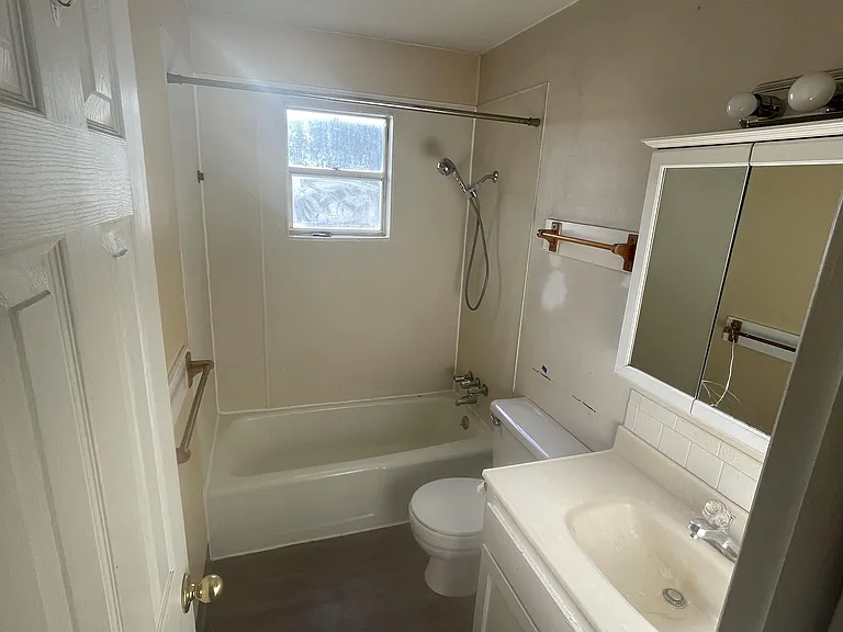 601 N Bryan Ave #1 — Photo 19