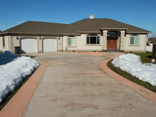 390 Dream St SE, Moses Lake, WA 98837
