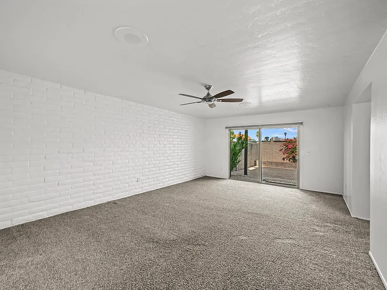 5733 N Camino De Las Estrellas — Photo 40