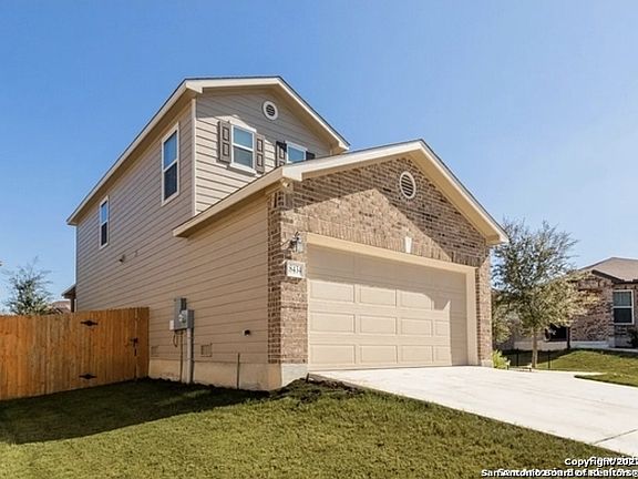 3rd image of 8434 Cordova Pt