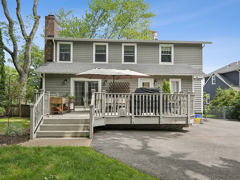 211 Pinelynn Rd — Photo 16