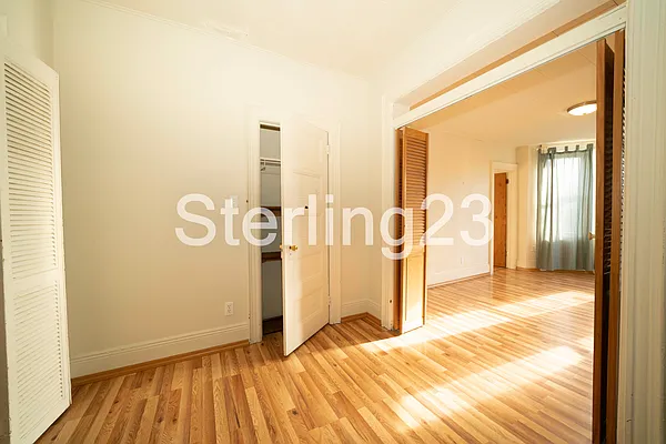 Rented by Sterling Realty Solution Inc | media 11