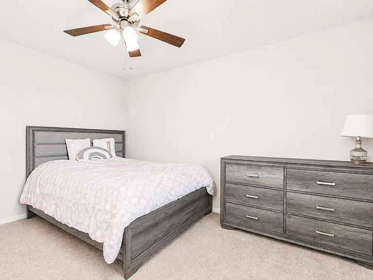 10423 Rochester Hills Ln — Photo 27