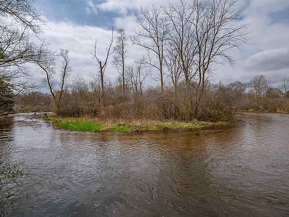 3rd image of 52713 Winding Waters Ln #L
