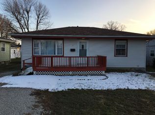 512 Shadowlawn Pl, Danville, IL