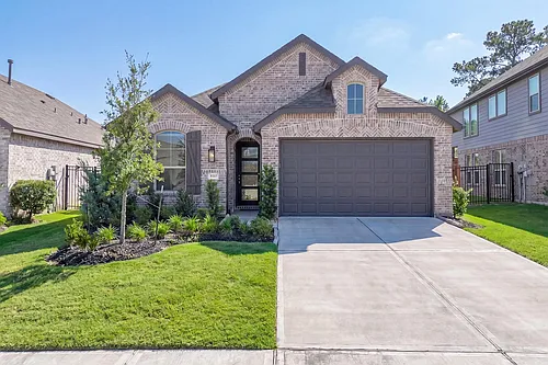 8145 Overland Grv Photo 1