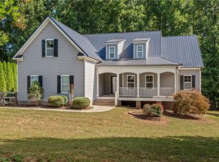 1478 Curry Rd, Kernersville, NC 27284