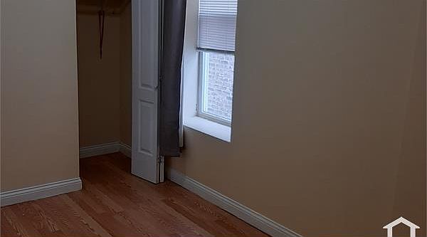 1st image of 1817 N Karlov Ave #2