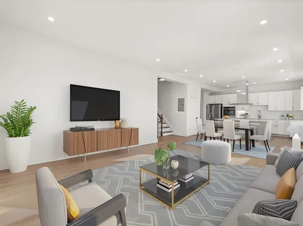 119 W Highland Ave Floor 2, Melrose, MA 02176