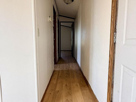 4th image of 10426 S CORGI RANCH Road