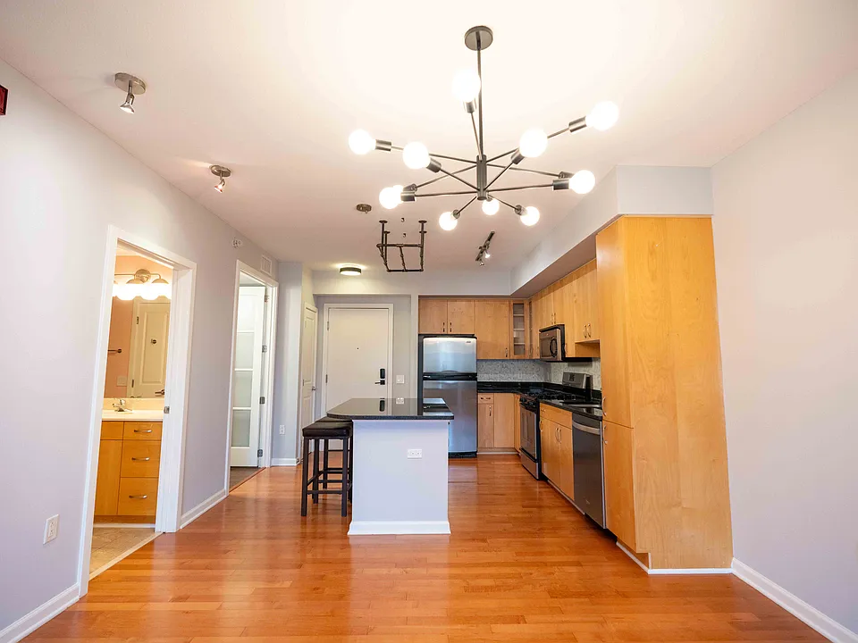 440 L St NW #713