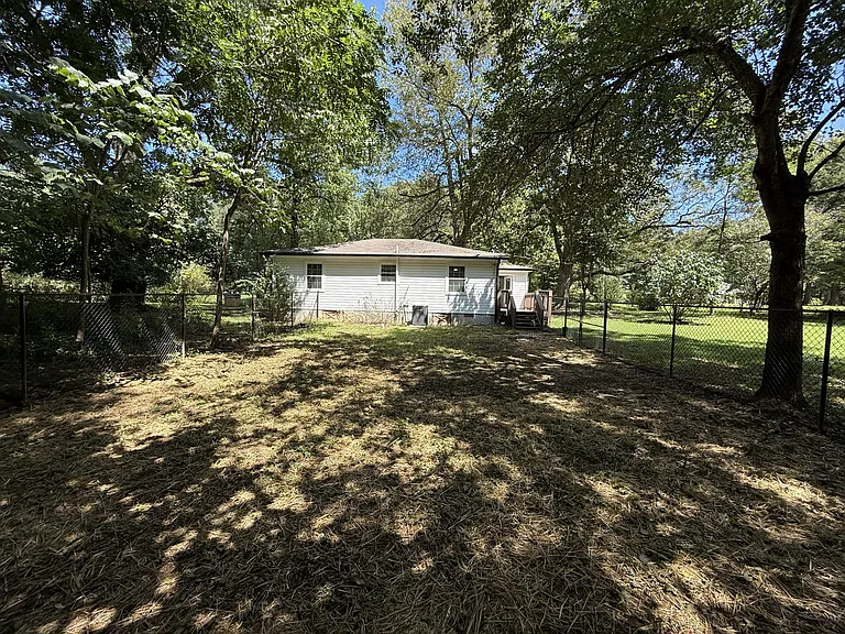 1591 Ruth Jackson Rd — Photo 15
