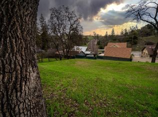 86 Dennis St, Sutter Creek, CA 95685