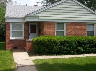 8313 N New England Ave, Niles, IL