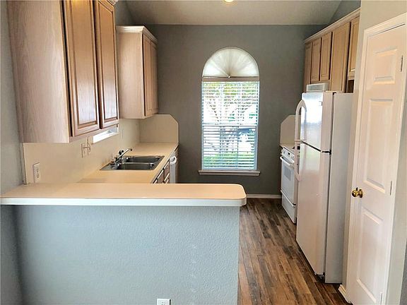 5th image of 8400 Hickory St Unit 4602