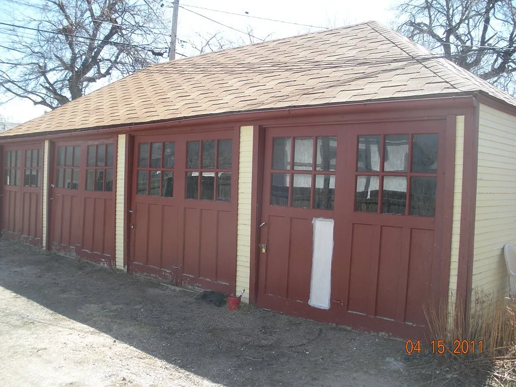 2915 Reed Ave — Photo 2
