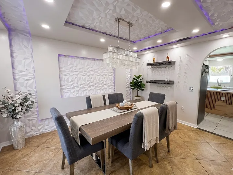 1530 Tivoli Dr — Photo 9
