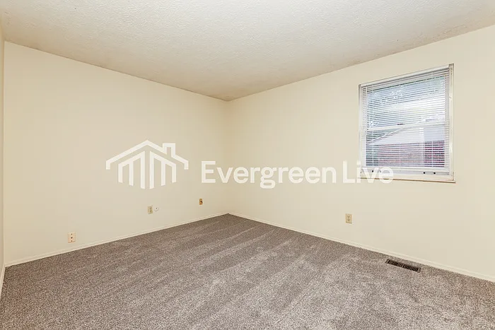 8126 Mount Washington Dr — Photo 13